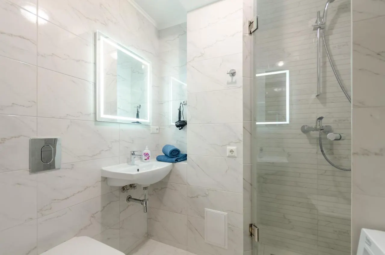 Artal Apartment On Obolonskyi Avenue 16 Киев
